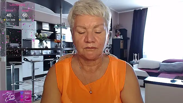 roxana brooks online show from July 25, 2:25 pm