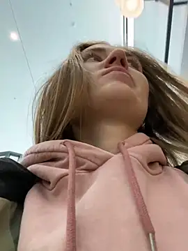 ValenciaShock online show from February 19, 8:22 am