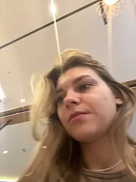 ValenciaShock online show from September 22, 6:37 am