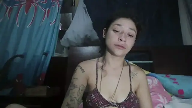 Snapshot of TamaraNauthy chatting on February 28, 1:28 am TamaraNauthy online show from February 28, 1:28 am