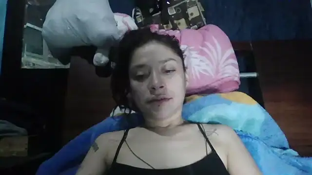 Snapshot of TamaraNauthy chatting on April 10, 9:52 pm TamaraNauthy online show from April 10, 9:52 pm