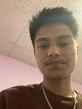 Hullax online show from March 9, 2:26 am