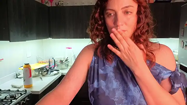 Mala Bad online show from June 1, 3:14 pm