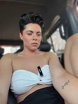 LukeLouHarvey online show from April 18, 4:38 am