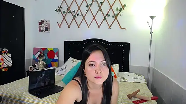 naughty girl 4u online show from April 11, 7:51 pm