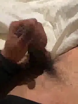 juniiorre online show from March 9, 12:20 pm