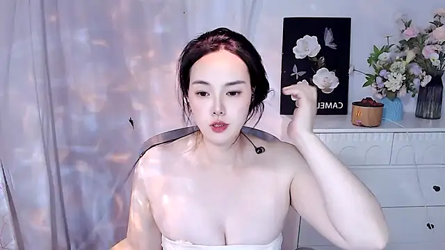 SHY- -girl online show from July 9, 12:53 pm