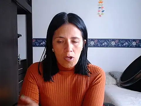 Snapshot of sharoon_cheerry chatting on September 11, 11:32 am sharoon cheerry online show from September 11, 11:32 am