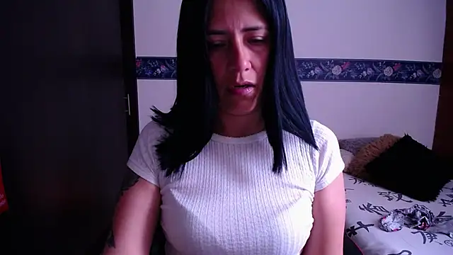 Snapshot of sharoon_cheerry chatting on October 30, 3:57 pm sharoon cheerry online show from October 30, 3:57 pm