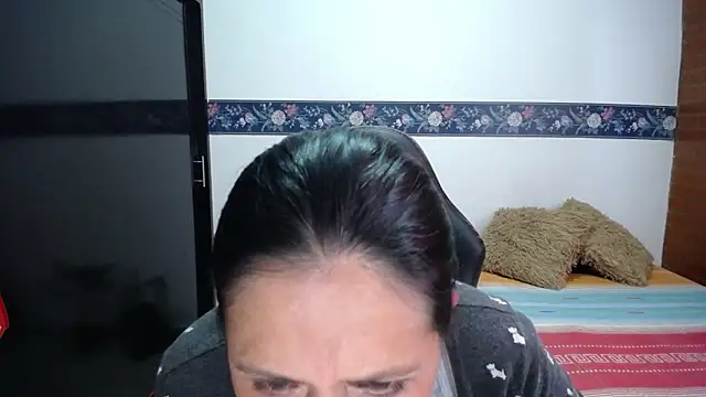 Snapshot of sharoon_cheerry chatting on January 15, 2:43 pm sharoon cheerry online show from January 15, 2:43 pm