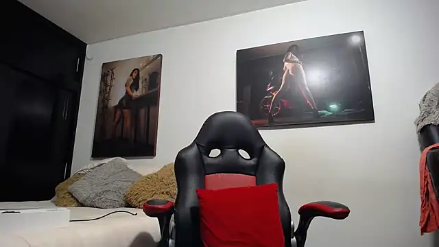 Snapshot of sharoon_cheerry chatting on February 27, 5:46 pm sharoon cheerry online show from February 27, 5:46 pm