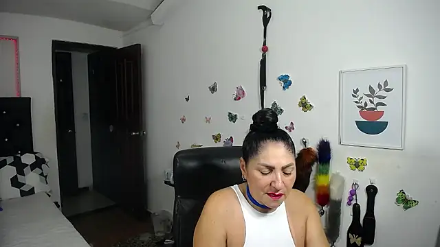 mature bigboobs10 online show from January 17, 4:39 am