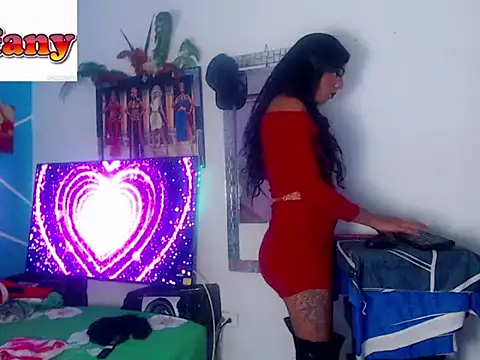 Snapshot of iris_goddessofthesky chatting on June 22, 4:53 am iris goddessofthesky online show from June 22, 4:53 am