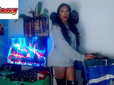 Snapshot of iris_goddessofthesky chatting on June 29, 9:59 am iris goddessofthesky online show from June 29, 9:59 am