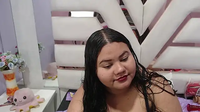 ValenTitis online show from March 10, 10:55 pm