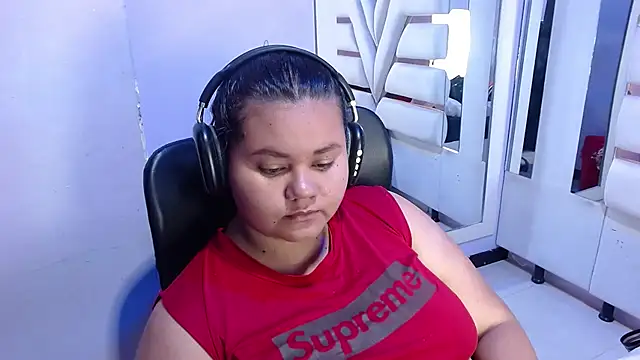 ValenTitis online show from October 21, 8:42 pm