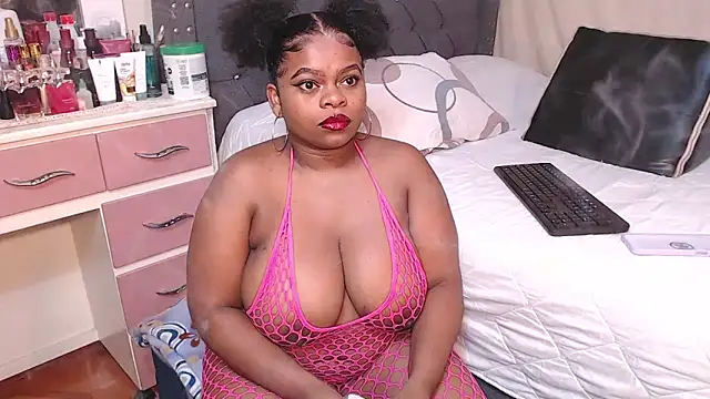 CanndyBrunett online show from December 22, 7:33 pm