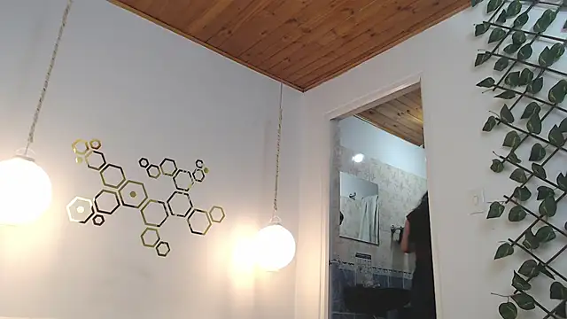 Snapshot of adriscute chatting on March 20, 2:08 am adriscute online show from March 20, 2:08 am