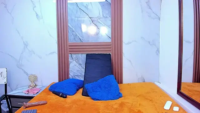 HannyMansonh online show from February 25, 6:47 am