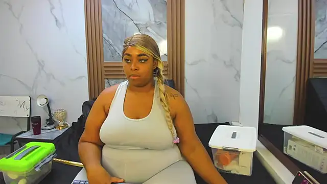 HannyMansonh online show from February 28, 3:04 am