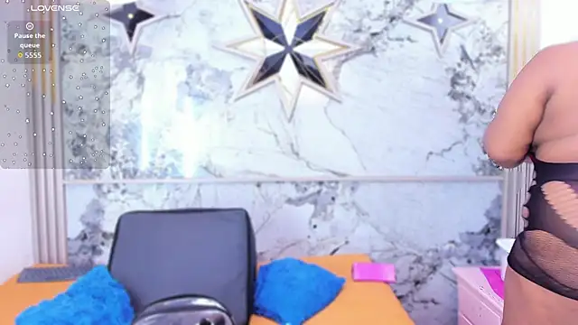 HannyMansonh online show from September 20, 3:51 am