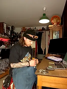 rexflexxx online show from March 20, 7:35 am