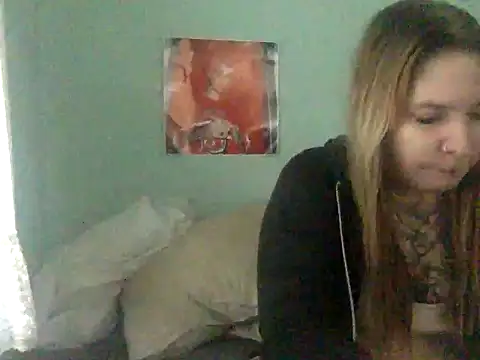 alexabunni online show from October 12, 3:33 pm