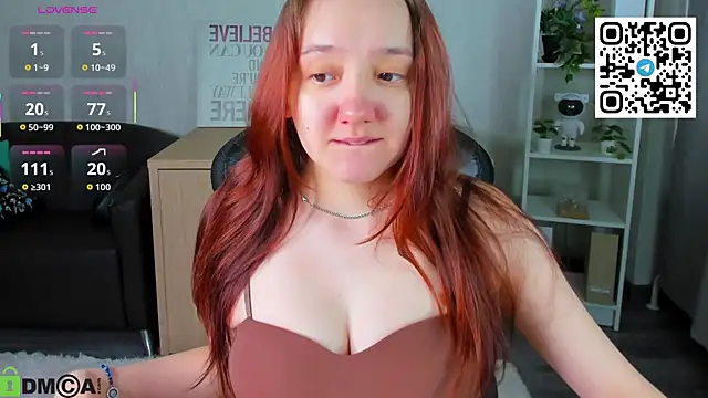 Fera1 Berry online show from March 26, 1:01 am