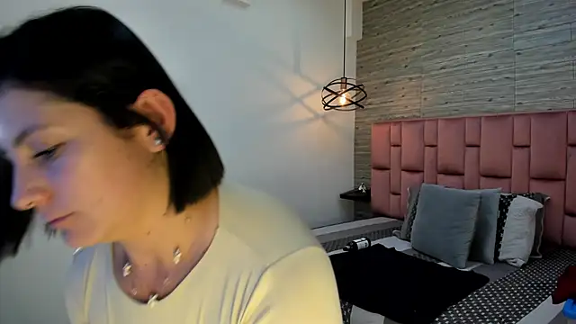 SarahDeyvis online show from February 26, 5:17 pm