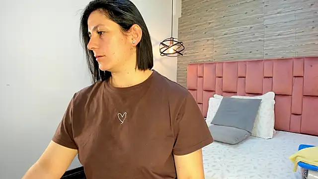 SarahDeyvis online show from March 18, 7:42 pm