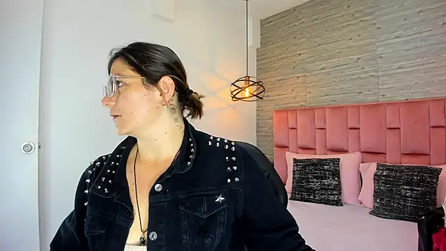 SarahDeyvis online show from September 8, 2:27 pm