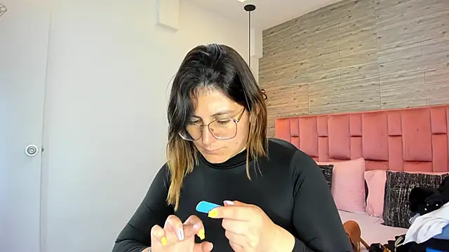 SarahDeyvis online show from September 19, 2:51 pm