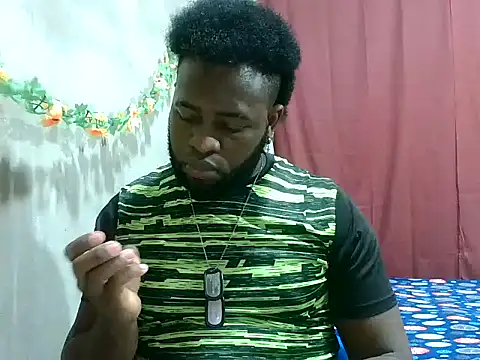 2ocmaxi online show from January 11, 6:35 pm