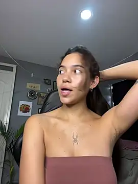 Sallye  online show from April 10, 8:02 pm