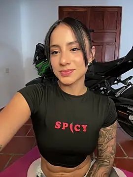 Ale Lewis online show from March 29, 7:47 pm