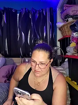 SexyNikki6969 online show from April 6, 11:11 am