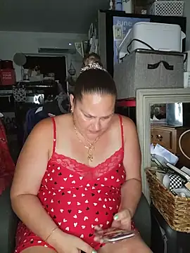 Snapshot of SexyNikki6969 chatting on June 27, 12:37 am SexyNikki6969 online show from June 27, 12:37 am