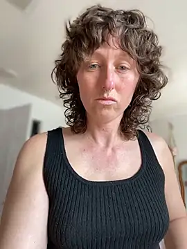 mossy kiss online show from March 15, 4:46 pm