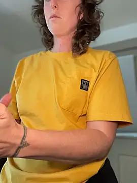 mossy kiss online show from April 9, 6:46 pm