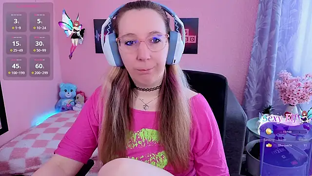 JustKerry online show from April 7, 8:15 am