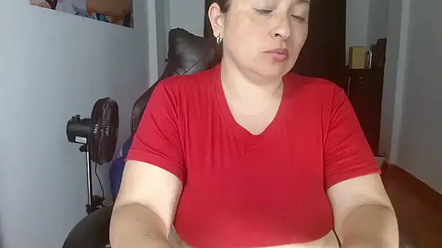 Victoriaevans1 online show from February 2, 7:12 pm