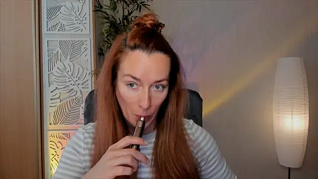 RebeccaMartinez online show from April 11, 8:29 am