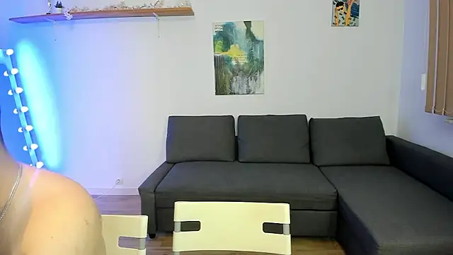 PollyFlame online show from March 25, 9:32 pm