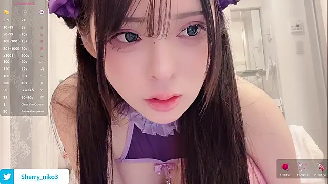 Snapshot of Sherry_niko chatting on November 28, 4:20 pm Sherry niko online show from November 28, 4:20 pm
