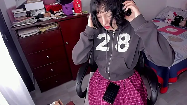 Room312  online show from December 2, 3:47 pm