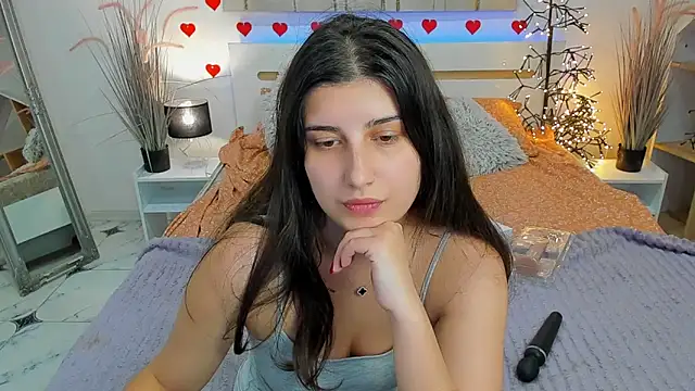 Linda EX online show from March 4, 10:35 am