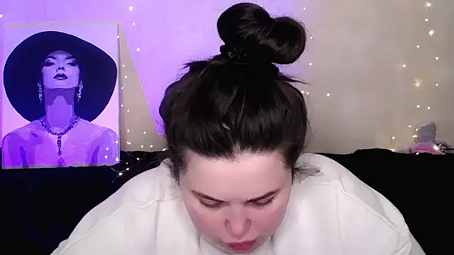 Emily Mo online show from February 25, 7:07 am