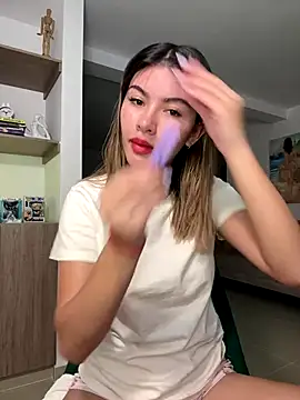 Your Honeey online show from October 21, 3:18 am