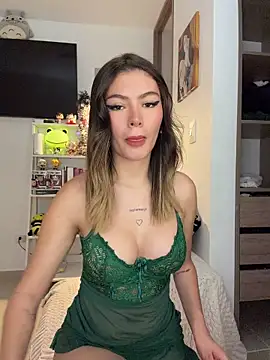 Your Honeey online show from May 5, 9:23 pm