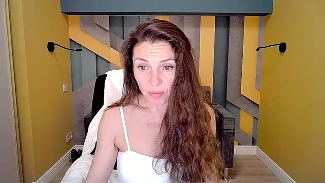 EllaLong online show from February 13, 6:38 pm